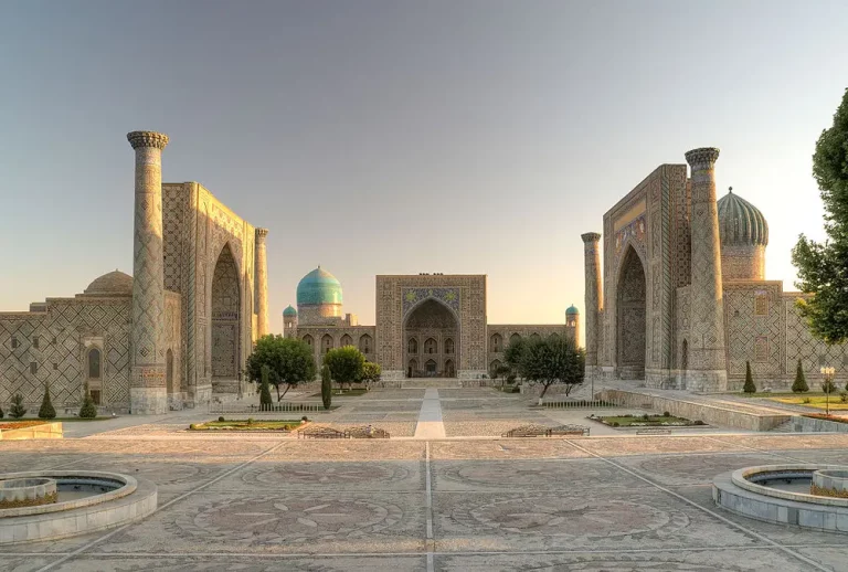 Trg Registan, Samarkand